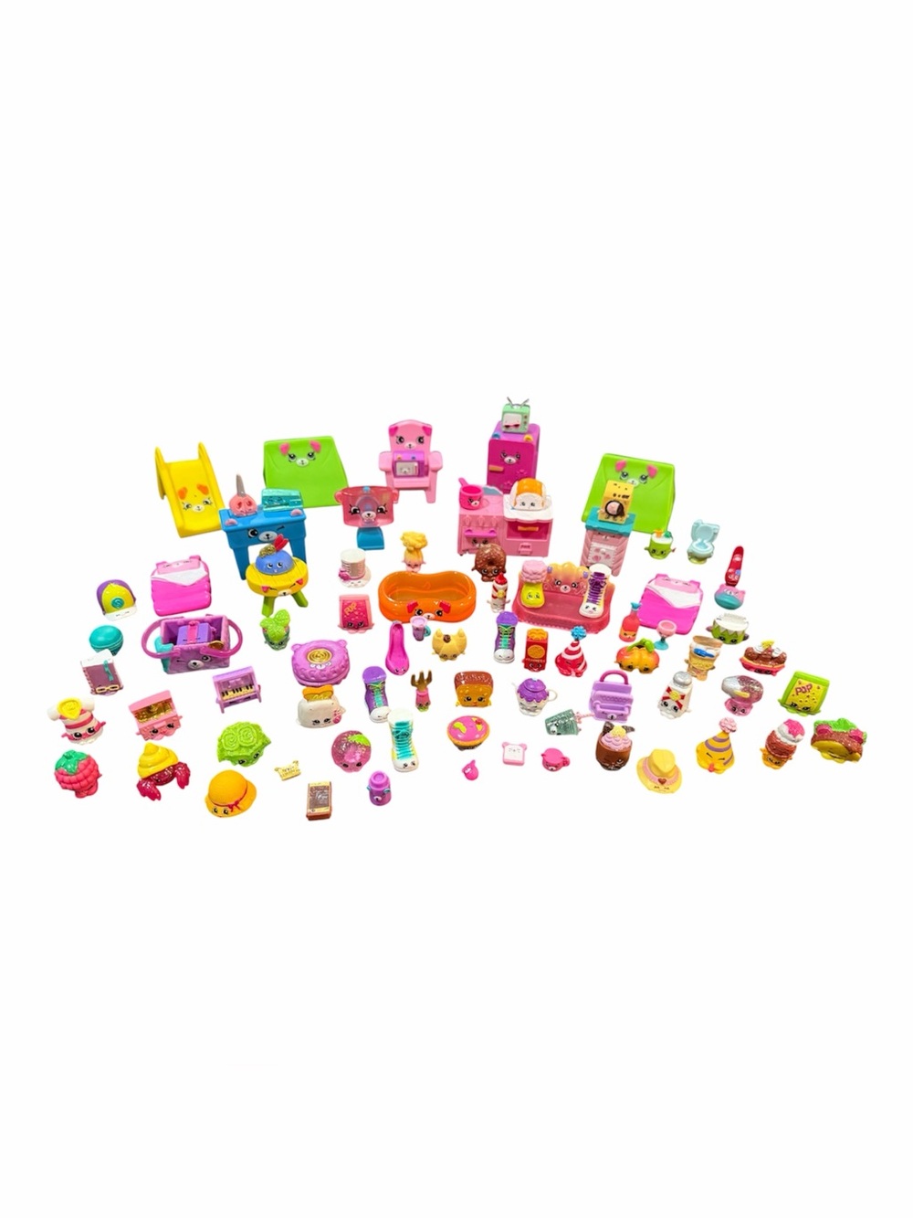 Lot of 82 Shopkins Figures Mixed Seasons Food Fashion Toys Miniatures